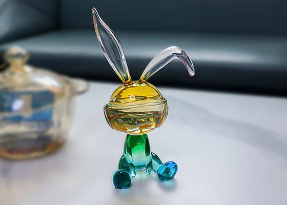 透明兔子樹脂擺件定制