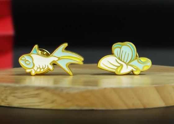 感溫變色烤漆金屬徽章定制