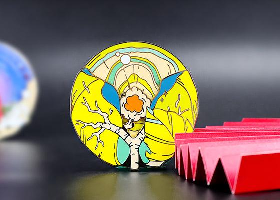 轉(zhuǎn)盤旋轉(zhuǎn)金屬琺瑯徽章定制
