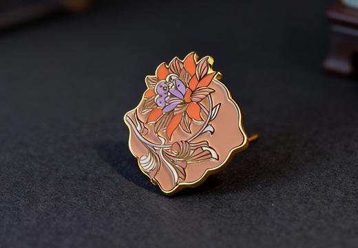 小花金屬烤漆徽章定制